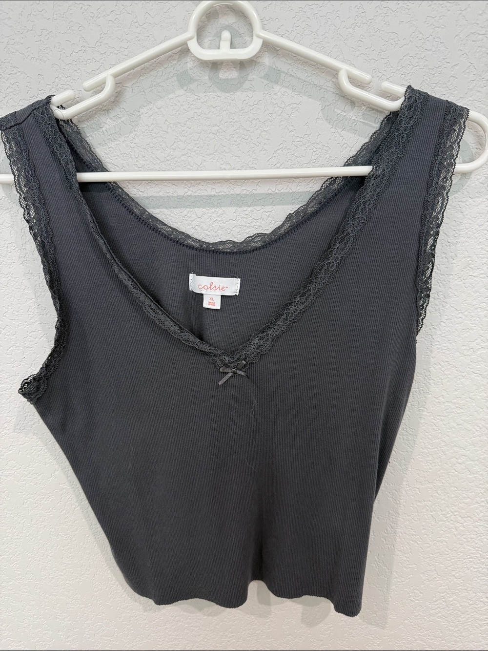 Colsie Black Lace-Trim Ribbed Tank